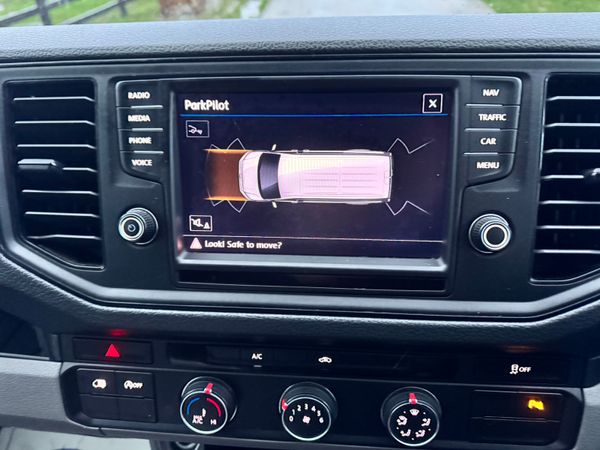 202 Volkswagen Crafter 140bhp Spotless***** 375177403