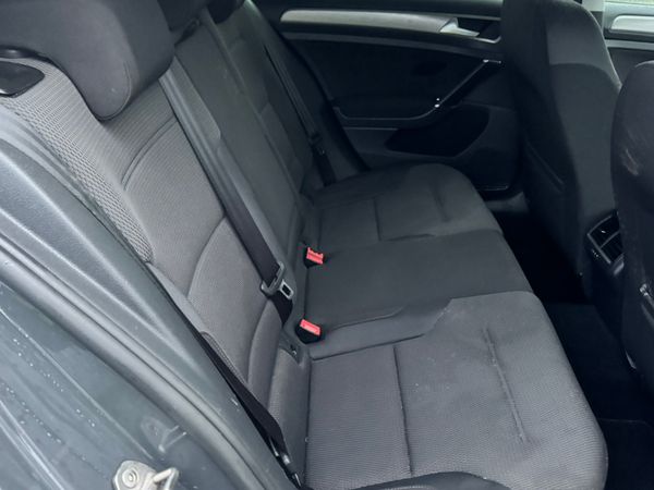 162 Volkswagen Golf 1.6Tdi Nardo Grey***** 375177666