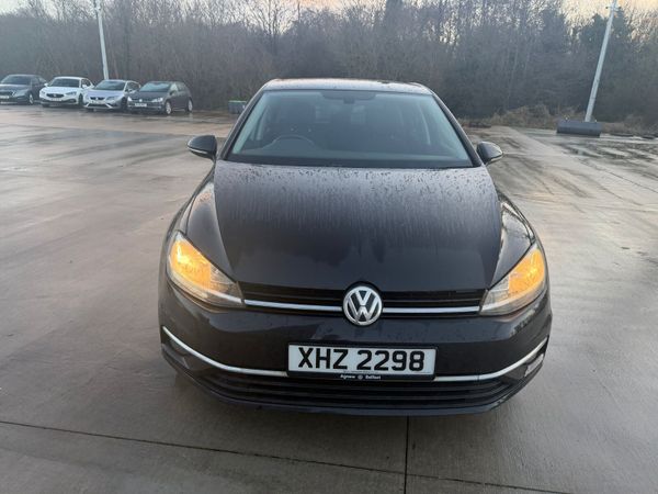 2019 (192) Volkswagen Golf  Match 1.6 TDI 375188365