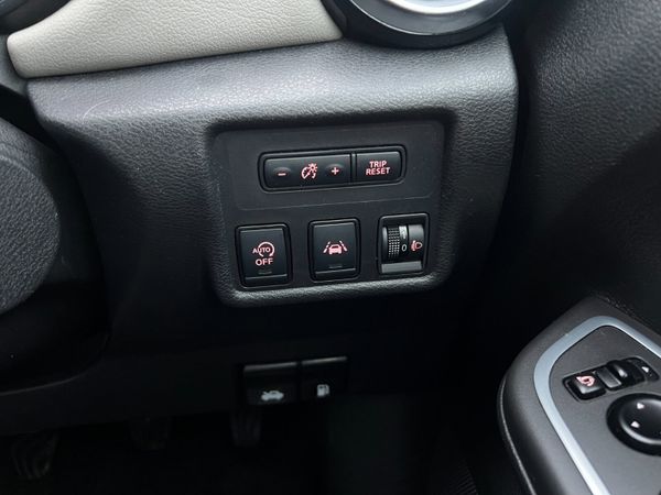 2021 (212) Nissan Micra Tekna 1.0 IG-T 375204183