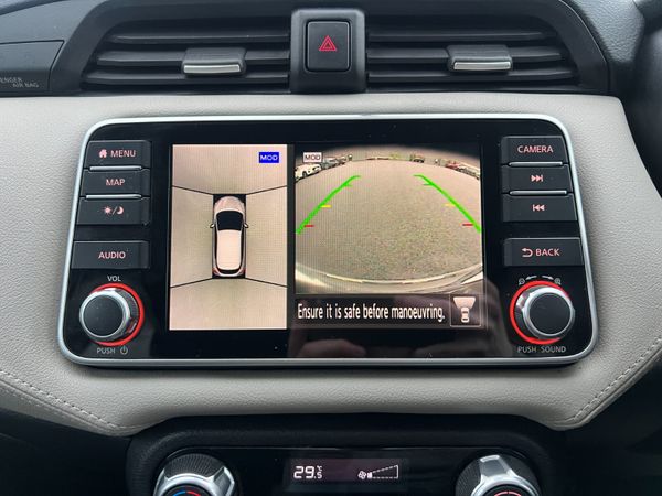 2021 (212) Nissan Micra Tekna 1.0 IG-T 375204200