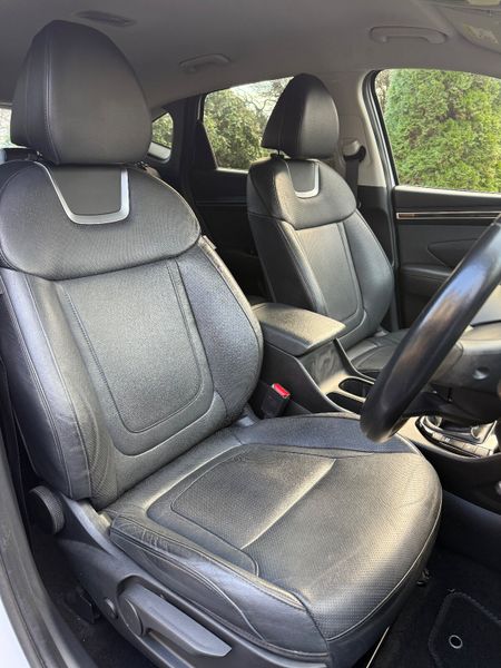 Now Reserved! 212 Hyundai Tucson Executive 375206848