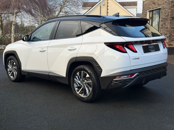 Now Reserved! 212 Hyundai Tucson Executive 375206840