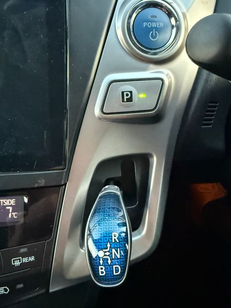 2015 Toyota Prius Plus/alpha1.8 Hybrid auto 7Seate 375222947