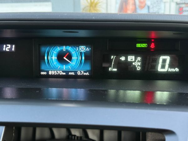 2015 Toyota Prius Plus/alpha1.8 Hybrid auto 7Seate 375222943