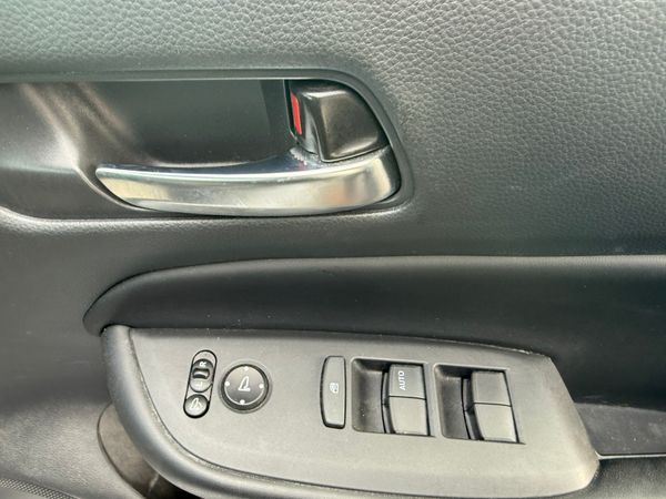 2020 Honda  Fit 1.5 Petrol Hybrid,Automatic 375257758