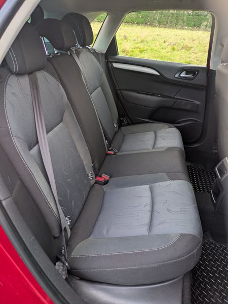 Citroen C4 2013/ AUTO/1.6 e-HDi 110HP Airdream 375262006