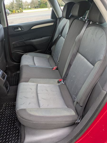 Citroen C4 2013/ AUTO/1.6 e-HDi 110HP Airdream 375262001