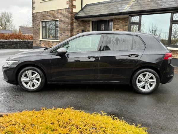 221 Volkswagen Golf Van! 375295280