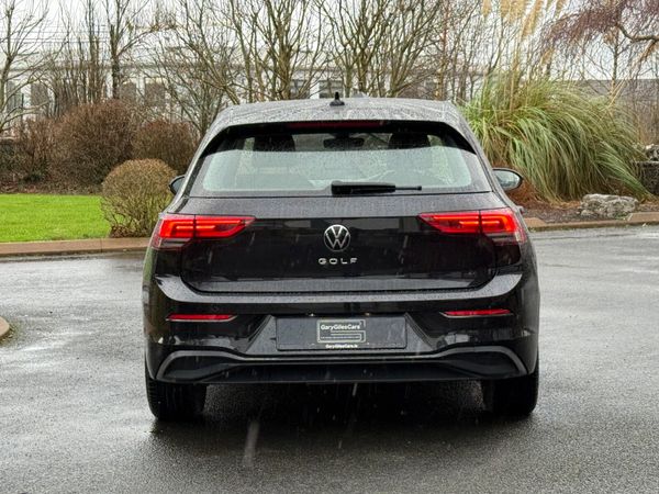 221 Volkswagen Golf Van! 375295290