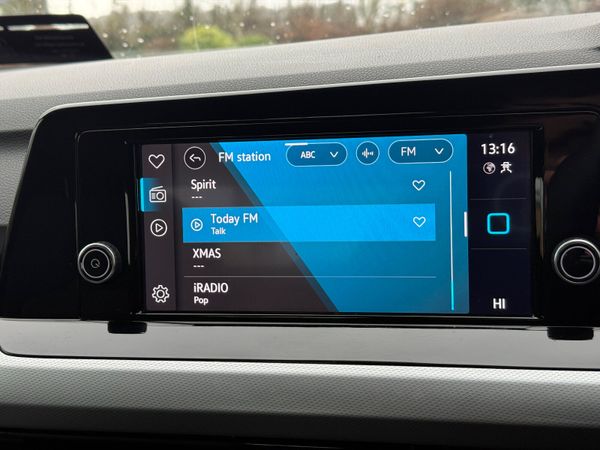 221 Volkswagen Golf Van! 375295293