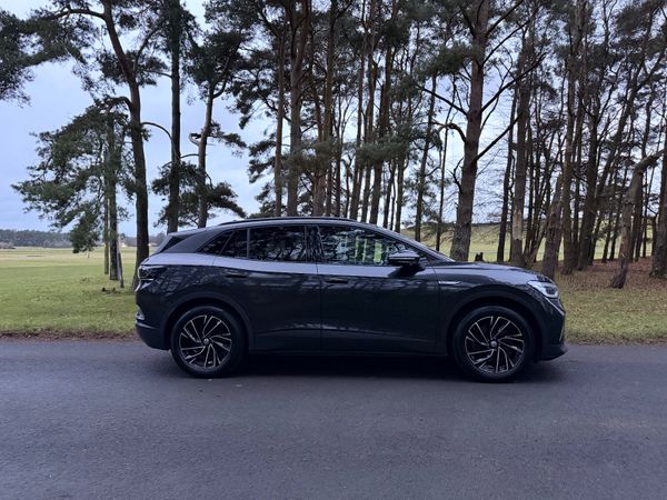 Volkswagen ID.4 2022 Tiny Km Like New 375299635