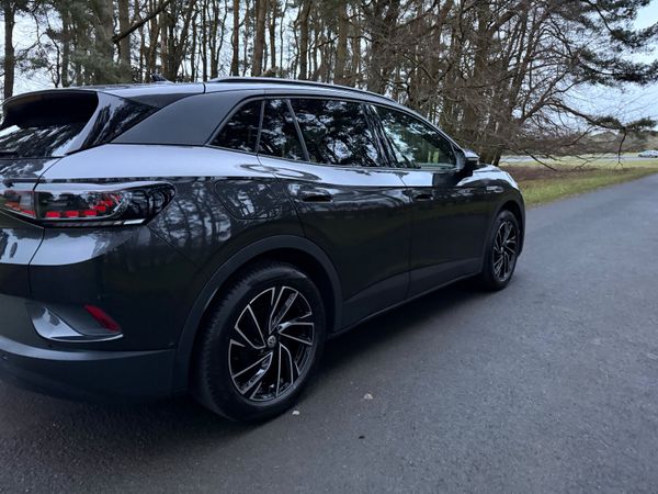 Volkswagen ID.4 2022 Tiny Km Like New 375299674