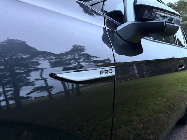 Volkswagen ID.4 2022 Tiny Km Like New 375299673