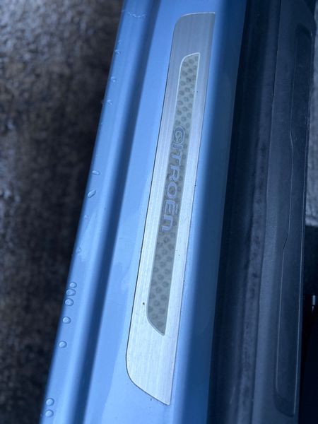 SUPER HIGH SPEC PETROL AUTO 7 SEAT 375322215