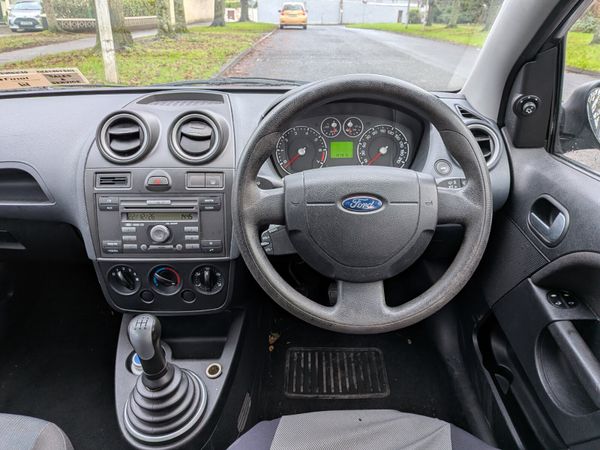 2007 Ford Fiesta ***NCT 02/27*** 375368147