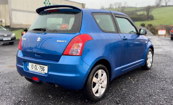 Suzuki Swift 2010 1.3 petrol low kms 375361937