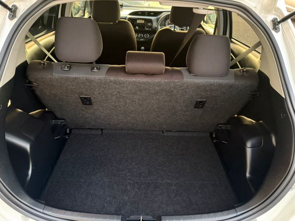 2020 Toyota Yaris(vitz) 1.0 petrol Auto,38k Miles 375388103