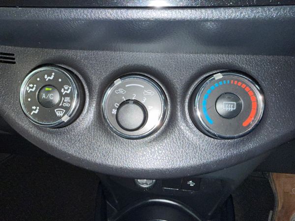 2020 Toyota Yaris(vitz) 1.0 petrol Auto,45k Miles 375388145
