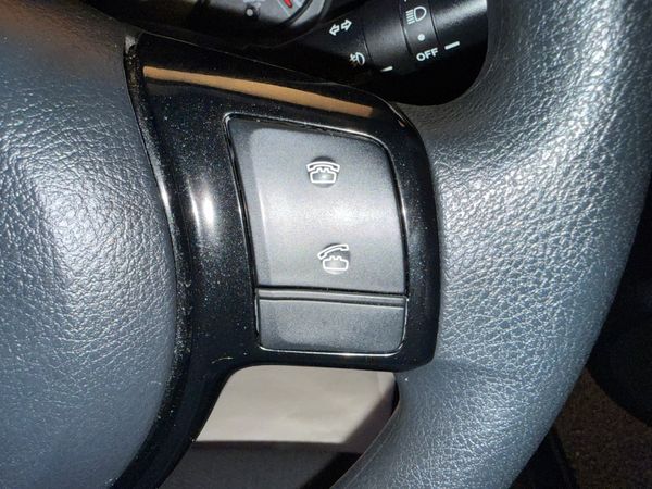 2019 Toyota Yaris(vitz) 1.0 petrol Auto,41k Miles 375388584