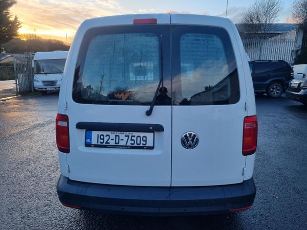 Volkswagen Caddy 2019 375389184