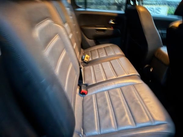 202 Volkswagen Amarok Black Ed***** 375391868