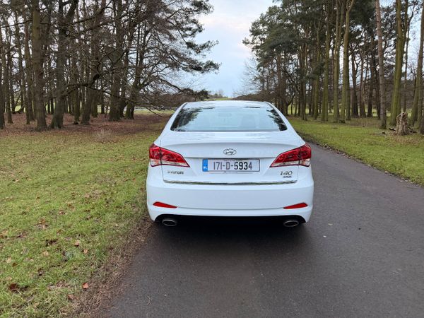 Hyundai i40 2017 1.7 Diesel 1 Owner 375406631