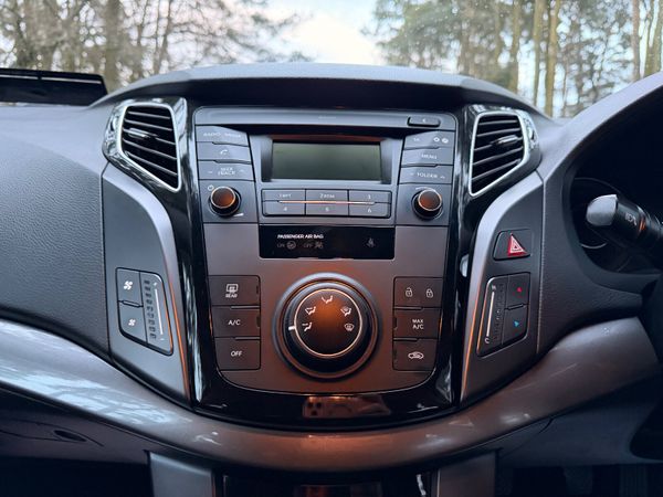 Hyundai i40 2017 1.7 Diesel 1 Owner 375406710