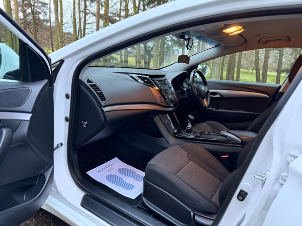 Hyundai i40 2017 1.7 Diesel 1 Owner 375406728