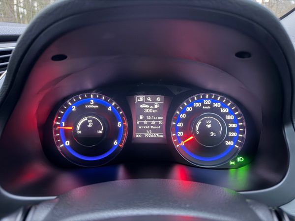 Hyundai i40 2017 1.7 Diesel 1 Owner 375406720