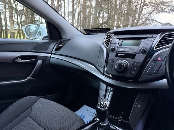 Hyundai i40 2017 1.7 Diesel 1 Owner 375406721