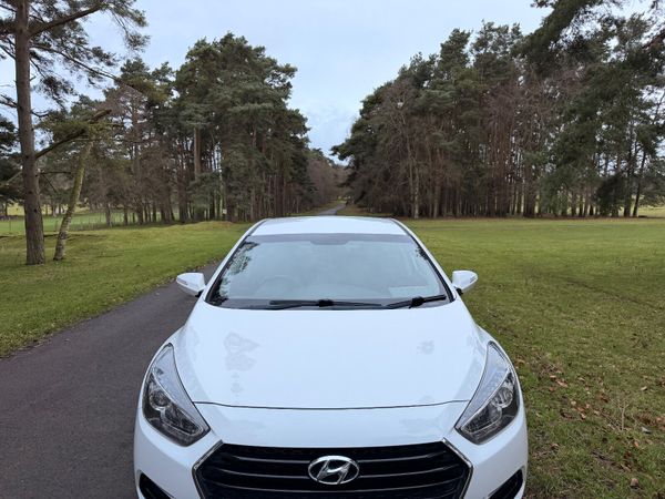 Hyundai i40 2017 1.7 Diesel 1 Owner 375406872