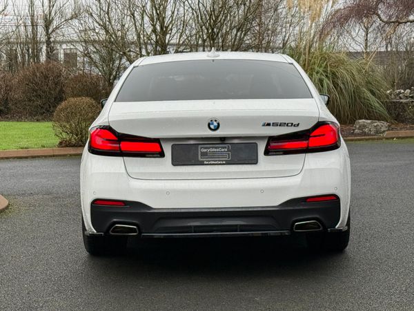 *Facelift* Immaculate 211 BMW 520d M-Sport! 375434823