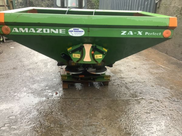 Used Amazone Zax spreader 375430755