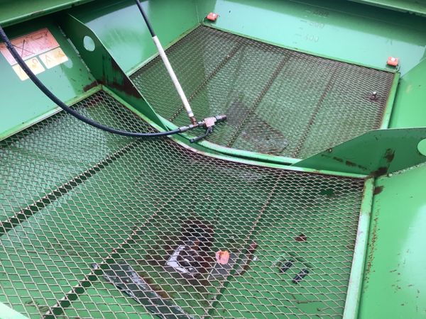 Used Amazone Zax spreader 375430759