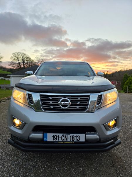 Nissan Navara 2019 375467320
