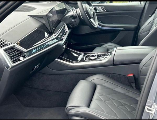 BMW X5 2025 Top Spec M-Sport Pro 375514322