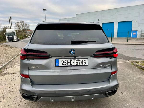 BMW X5 2025 Top Spec M-Sport Pro 375514355