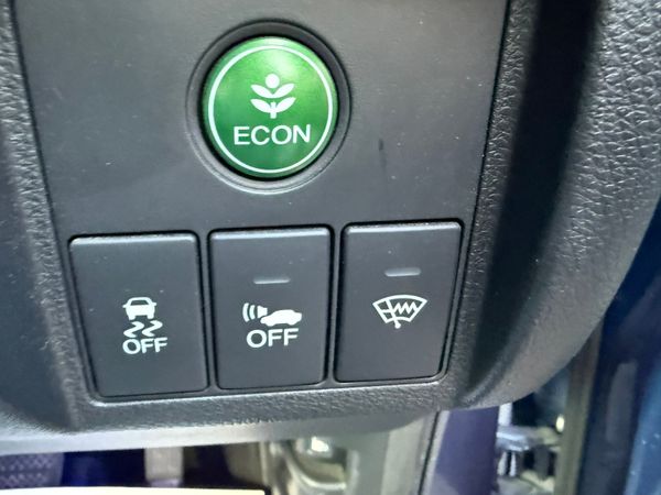 2015 Honda HR-V/Vezel 1.5 auto Hybrid, Full specs 375527370