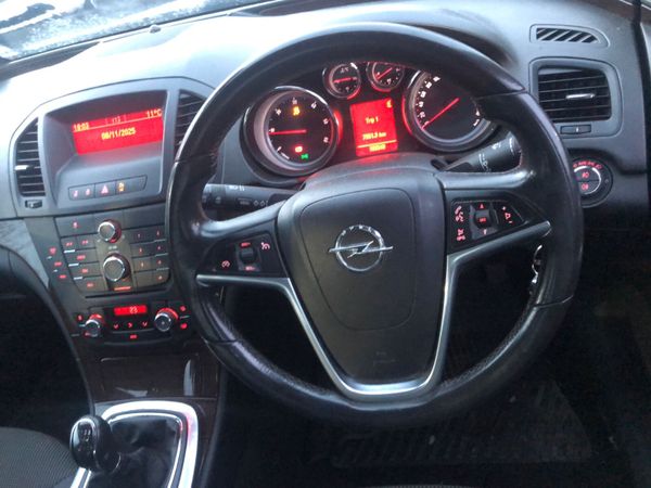 TRADE IN TO CLEAR - Opel Insignia - LONG TAX & NCT 375533290
