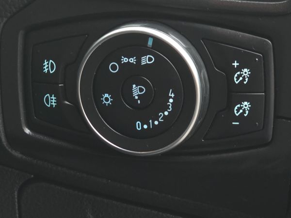 181 Ford Focus ST-Line 1.5 TDCI 6 Speed Manual 375584364