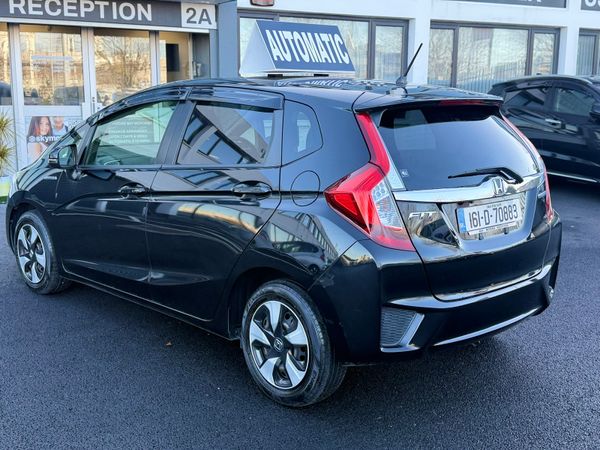 2016 Honda Jazz/Fit 1.5 Petrol Hybrid ,Automatic 375592625