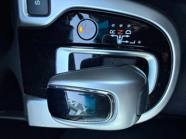 2019 Honda Jazz/Fit 1.5 Petrol Hybrid,Automatic 375592766