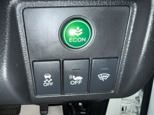 2015 Honda HR-V/Vezel 1.5 auto Hybrid, Full specs 375617146