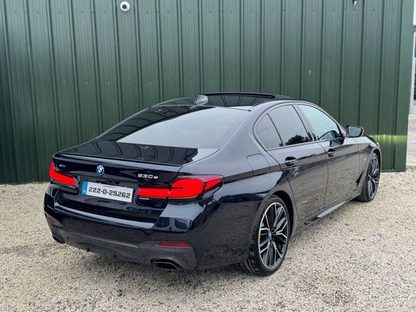 BMW 530E 2022 XDRIVE SUNROOF MASSIVE SPEC 375618368
