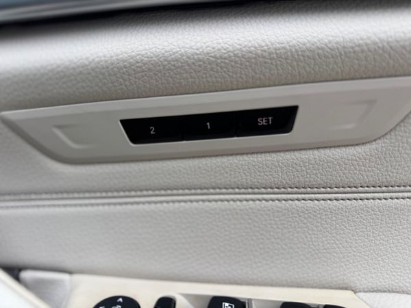 BMW 530E 2022 XDRIVE SUNROOF MASSIVE SPEC 375618398