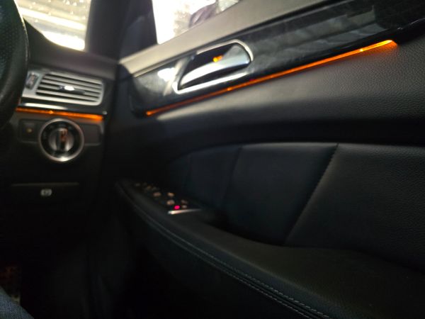 161 Mercedes-Benz CLS AMG 375636087