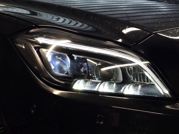 161 Mercedes-Benz CLS AMG 375636109