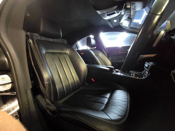 161 Mercedes-Benz CLS AMG 375636121