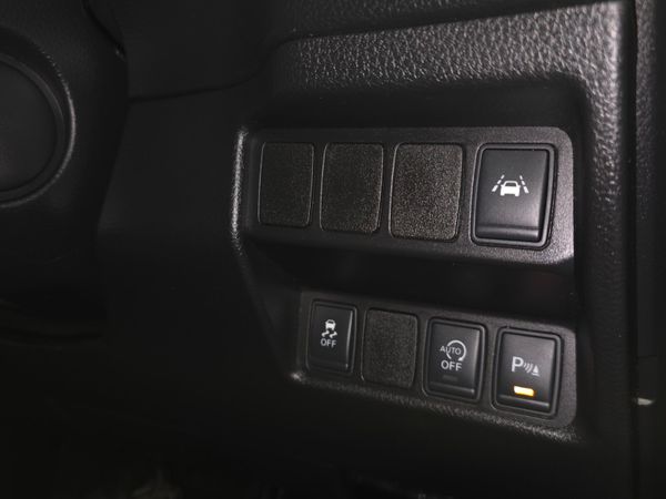 161 Nissan Qashqai TEKNA 1.6 Diesel Manual 6 Speed 375637245